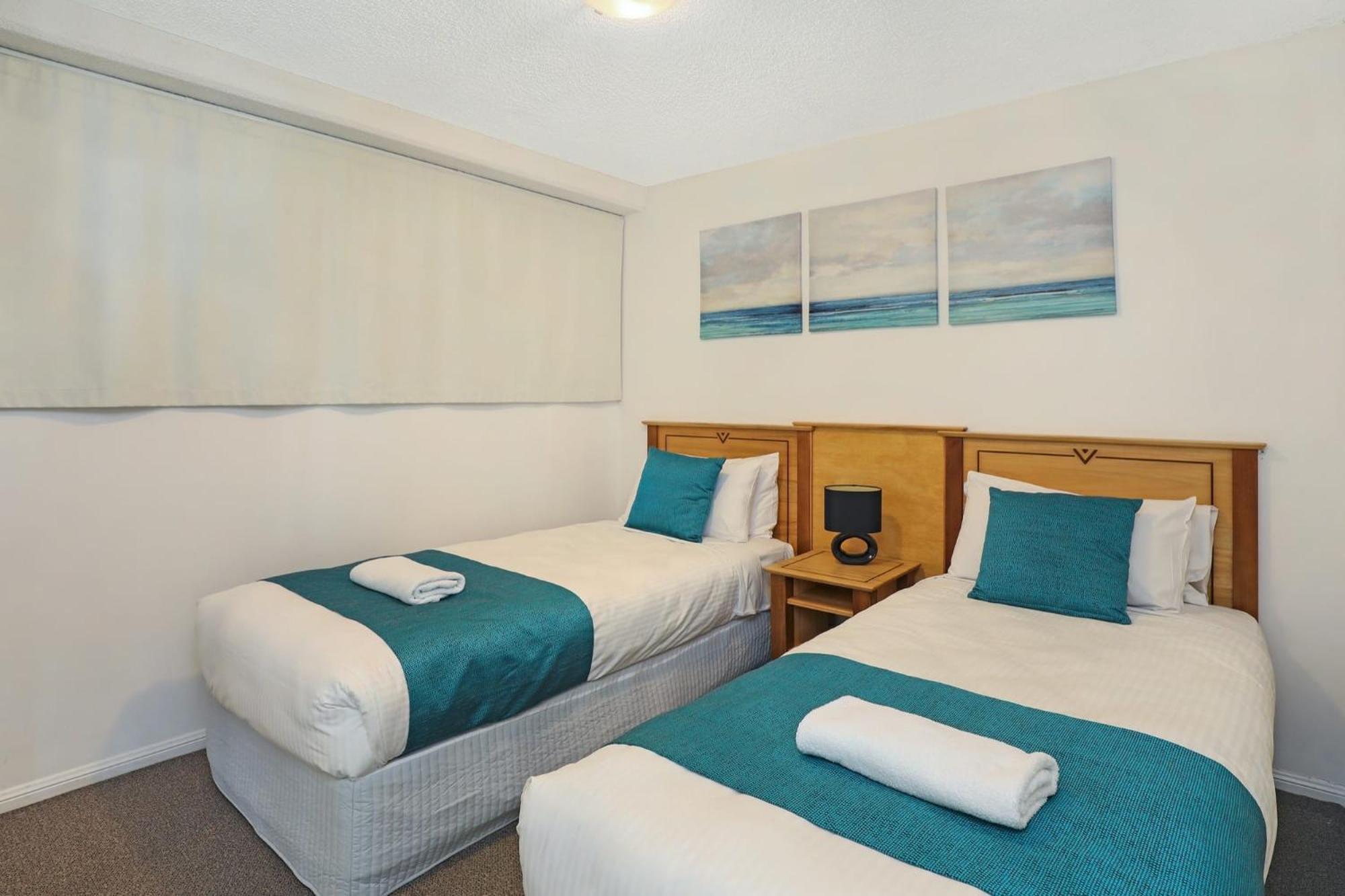 Grand Palais Boolarong Beachside Apartments Alexandra Headland Exteriör bild