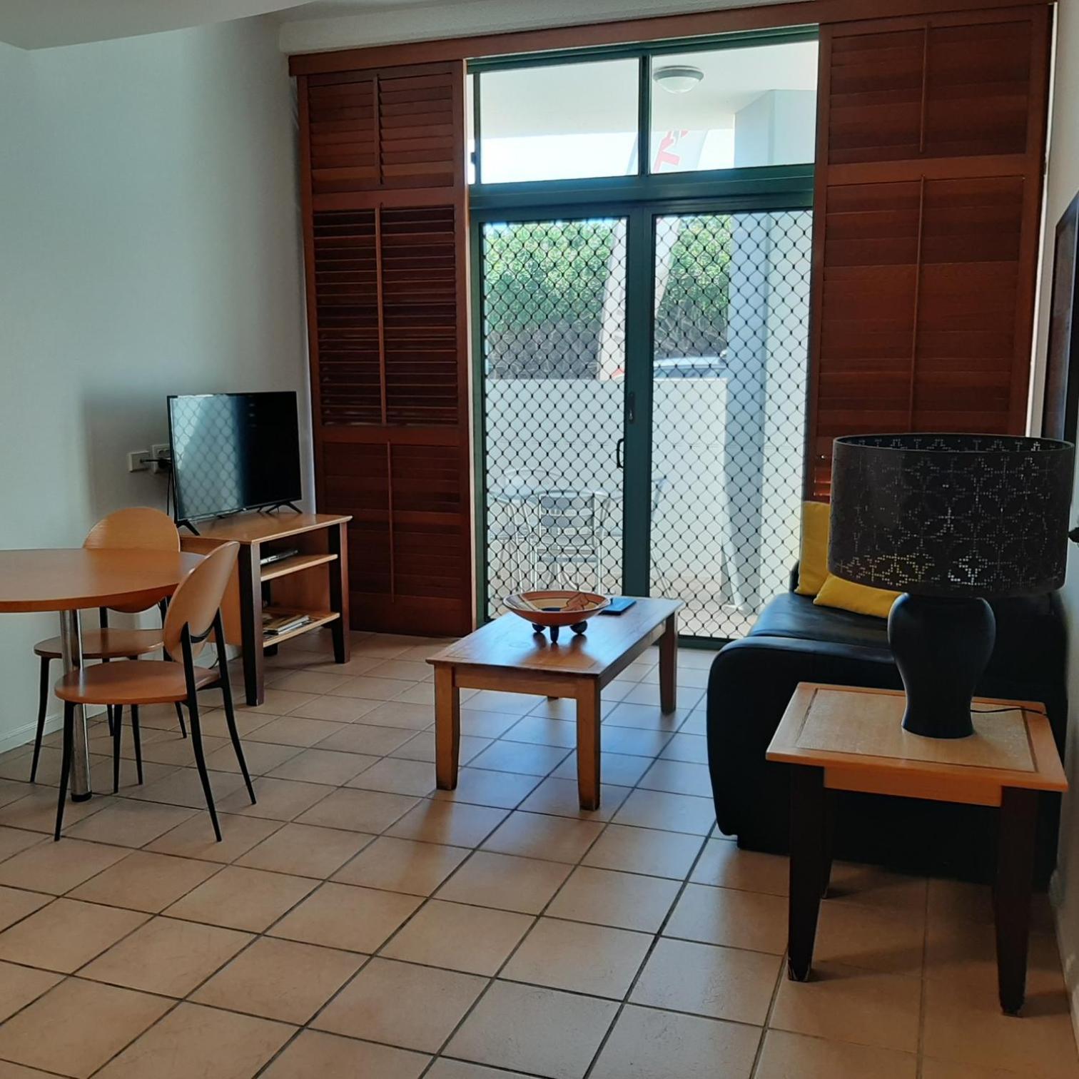 Grand Palais Boolarong Beachside Apartments Alexandra Headland Exteriör bild