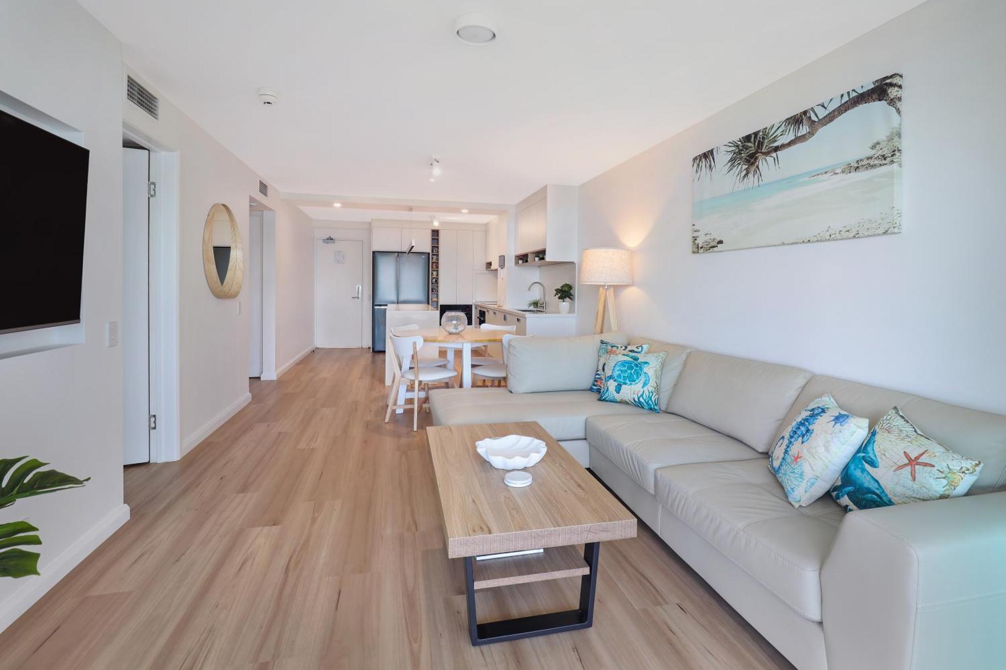 Grand Palais Boolarong Beachside Apartments Alexandra Headland Exteriör bild
